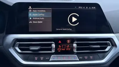 Photo 23 BMW Serie 3 Touring 330e 292 ch BVA8