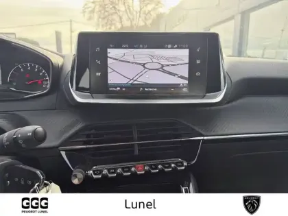 Photo 14 Peugeot 2008  PureTech 130 S&S BVM6