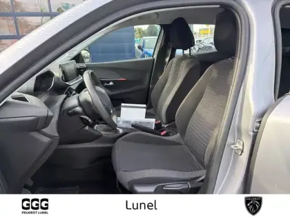 Photo 8 Peugeot 2008  PureTech 130 S&S BVM6