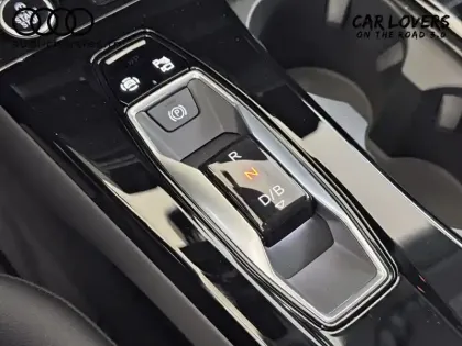 Photo 20 Audi E-tron Q6  Sportback 306 ch 100 kWh performance