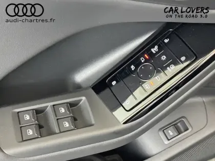 Photo 19 Audi E-tron Q6  Sportback 306 ch 100 kWh performance