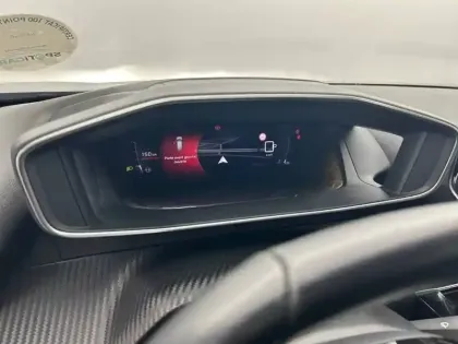 Photo 9 Peugeot 2008  PureTech 130 S&S EAT8