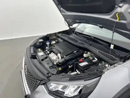 Photo 14 Peugeot 2008  PureTech 130 S&S EAT8