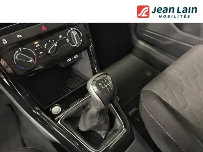 Photo 12 Volkswagen T-cross  1.0 TSI 95 Start/Stop BVM5