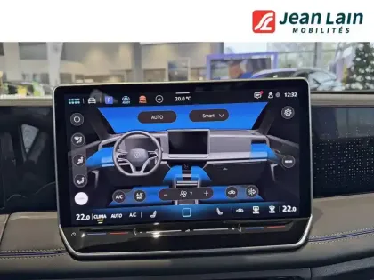 Photo 13 Volkswagen Tiguan  2.0 TDI 150ch DSG7