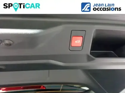 Photo 19 Peugeot 5008  Hybrid 145 e-DCS6