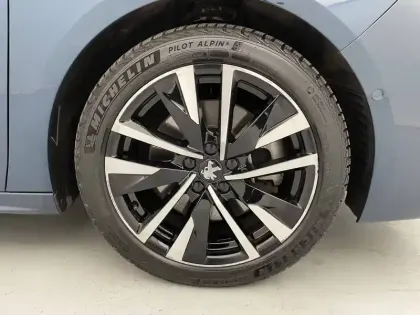 Photo 17 Peugeot 508  SW Hybrid 225 e-EAT8