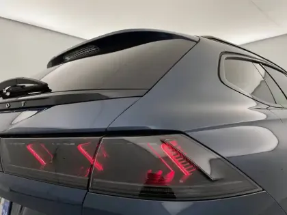 Photo 23 Peugeot 508  SW Hybrid 225 e-EAT8