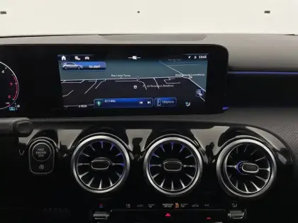 Photo 53 Mercedes Classe A  200 d 8G-DCT