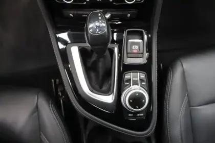 Photo 12 BMW Serie 2 Active Tourer 225xe iPerformance 224 ch BVA6