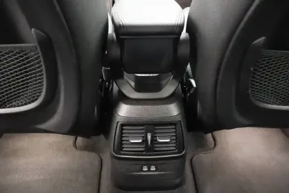 Photo 8 BMW Serie 2 Active Tourer 225xe iPerformance 224 ch BVA6