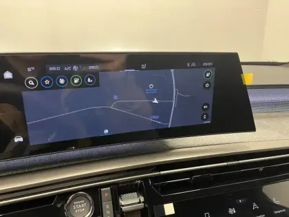 Photo 39 Peugeot 3008  Electrique 210 ch 73 kWh