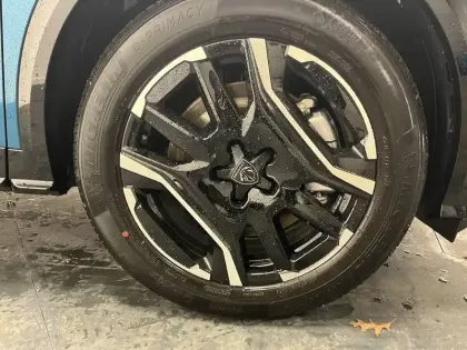 Photo 10 Peugeot 3008  Electrique 210 ch 73 kWh