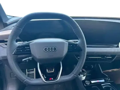 Photo 11 Audi Q6 E-tron  Sportback 306 ch 100 kWh performance