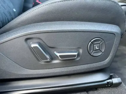 Photo 55 Audi Q6 E-tron  Sportback 306 ch 100 kWh performance