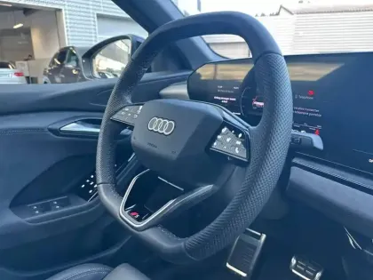 Photo 26 Audi Q6 E-tron  Sportback 306 ch 100 kWh performance