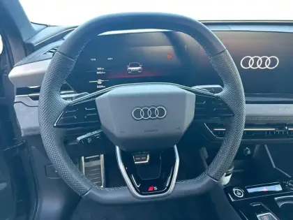 Photo 50 Audi Q6 E-tron  Sportback 306 ch 100 kWh performance