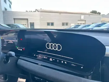 Photo 19 Audi Q6 E-tron  Sportback 306 ch 100 kWh performance