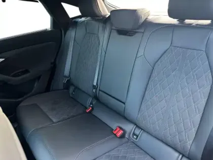 Photo 48 Audi Q6 E-tron  Sportback 306 ch 100 kWh performance