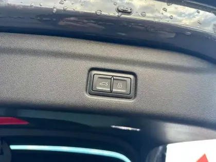 Photo 34 Audi Q6 E-tron  Sportback 306 ch 100 kWh performance