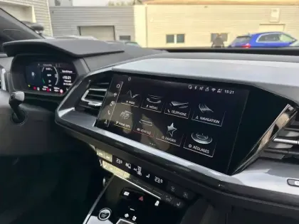 Photo 19 Audi Q4  e-tron Sportback 45 285 ch 82 kWh