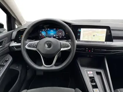 Photo 11 Volkswagen Golf  1.4 Hybrid Rechargeable OPF 204 DSG6