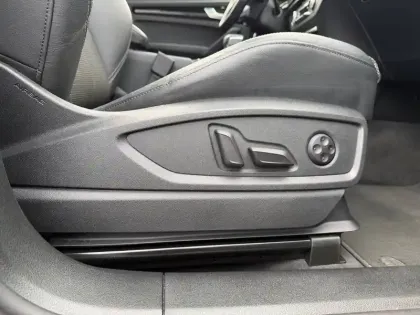 Photo 21 Audi Q5  Sportback 55 TFSIe 367 S tronic 7 Quattro