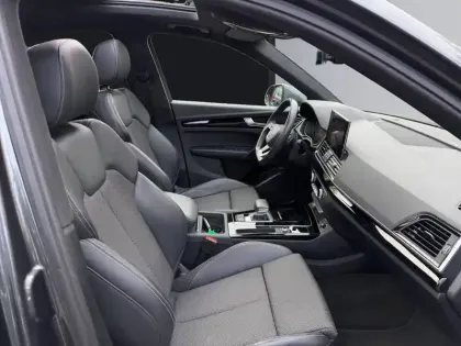 Photo 23 Audi Q5  Sportback 55 TFSIe 367 S tronic 7 Quattro