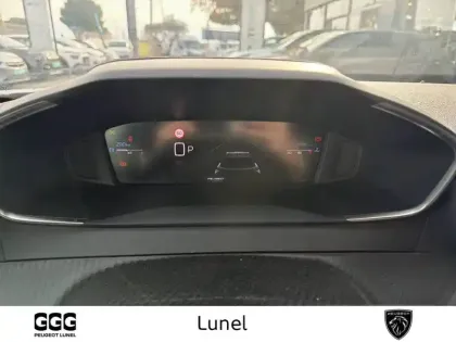 Photo 13 Peugeot 2008  PureTech 130 S&S EAT8