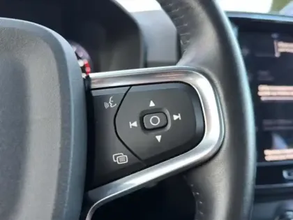 Photo 14 Volvo Xc40  T2 129 ch Geartronic 8