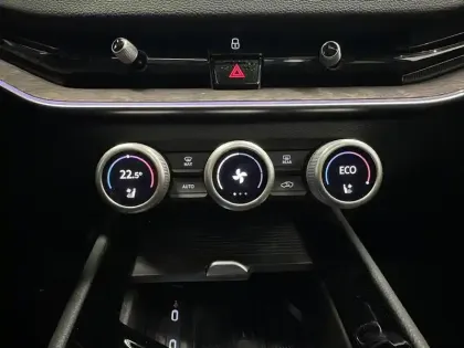 Photo 10 Skoda Superb  Combi 1.5 TSI 204 ch PHEV DSG6