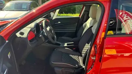 Photo 11 Fiat 600  T-Gen 3 1.2 Hybrid 110ch eDCT6