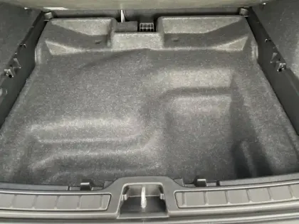 Photo 18 Volvo Xc40  Recharge 231 ch 1EDT