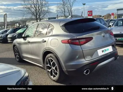 Photo 38 Alfa Romeo Stelvio  2.2 160 ch AT8