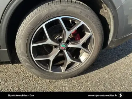 Photo 11 Alfa Romeo Stelvio  2.2 160 ch AT8