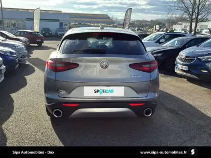 Photo 37 Alfa Romeo Stelvio  2.2 160 ch AT8