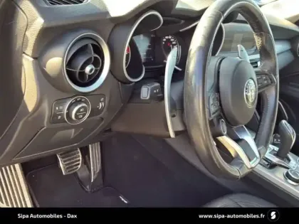 Photo 24 Alfa Romeo Stelvio  2.2 160 ch AT8