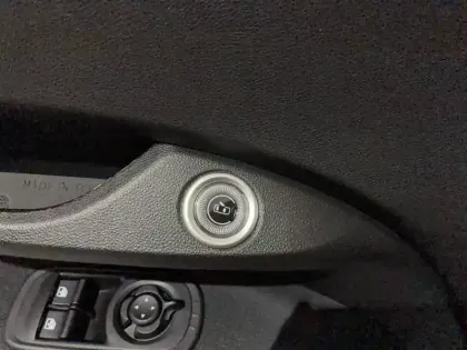 Photo 17 Fiat 500  e 95 ch