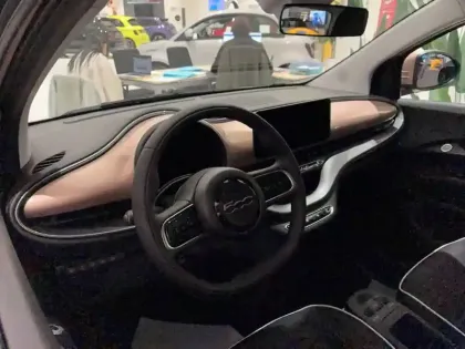 Photo 5 Fiat 500  e 95 ch