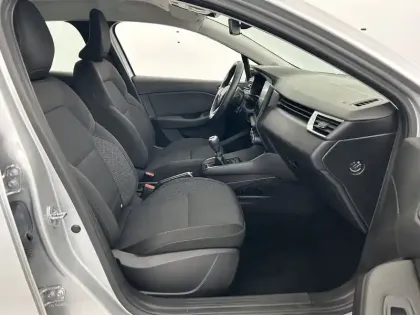 Photo 11 Renault Clio  TCe 90