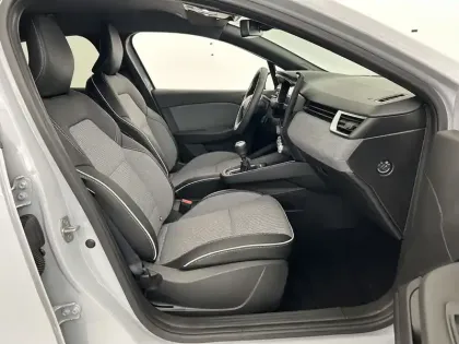 Photo 11 Renault Clio  TCe 90