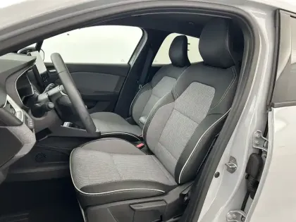 Photo 17 Renault Clio  TCe 90