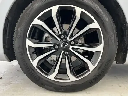 Photo 8 Renault Clio  TCe 90