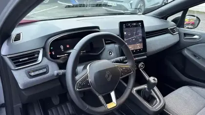 Photo 13 Renault Clio  TCe 90