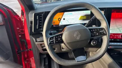 Photo 11 Renault Austral  E-Tech full hybrid 200 GSR2