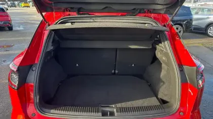 Photo 18 Renault Austral  E-Tech full hybrid 200 GSR2