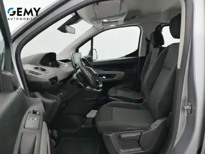 Photo 31 Peugeot Rifter  Long PureTech 110 S&S BVM6 5pl