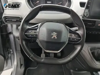 Photo 35 Peugeot Rifter  Long PureTech 110 S&S BVM6 5pl