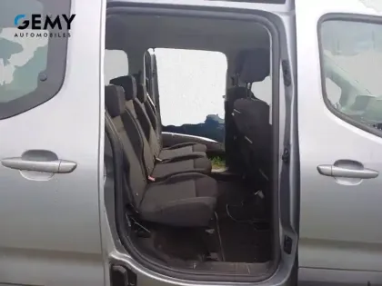 Photo 3 Peugeot Rifter  Long PureTech 110 S&S BVM6 5pl