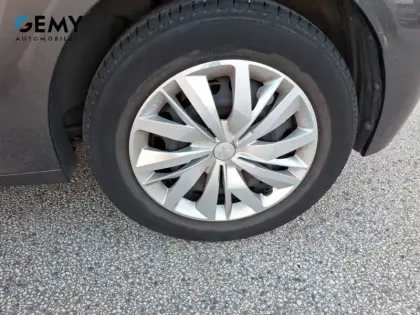 Photo 10 Peugeot 208  PureTech 75 S&S BVM5